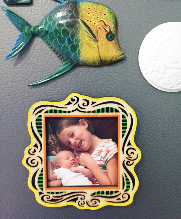 Shiny Wood Cutouts - Magnet Picture Frame1