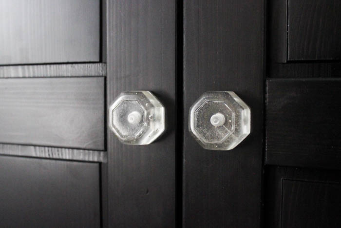 Make your own simple and chic clear knobs using resin. This fun DIY will add a custom feel to your cabinets or dressers. The transparent finish lets you see the hardware inside the knob that will be sure to grab the attention of guests! 