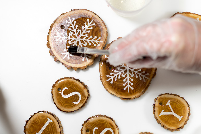 Resin Coated Merry Christmas Wood Slice Garland - use acid brush to coat entire top with resin 