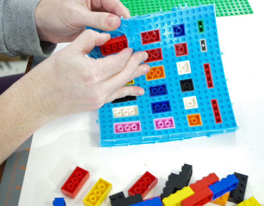 DIY Lego Mold using silicone rubber- Remove Legos from inner section of mold, it bends easily