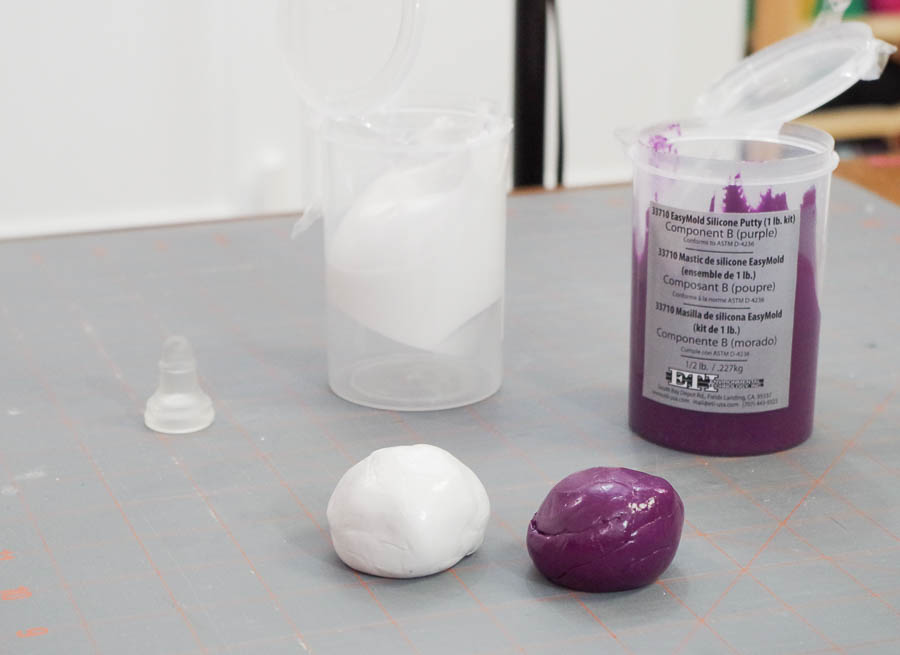 DIY Epoxy Replacement Game Piece - EasyMold Silicone Putty
