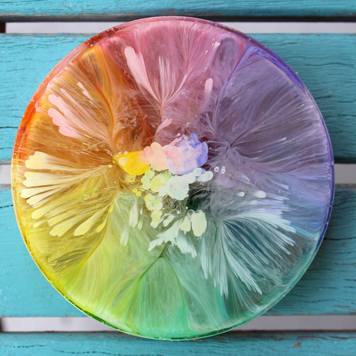 12 Crafts Created With Alcohol Inks – Home and Garden