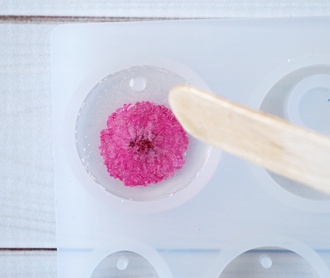 DIY Resin Flower Keychain 2nd Layer of Resin