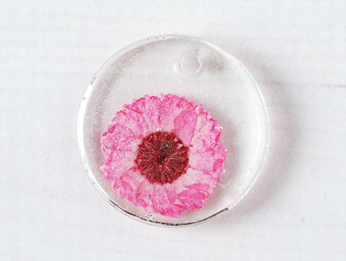 DIY Resin Flower Keychain Pendant