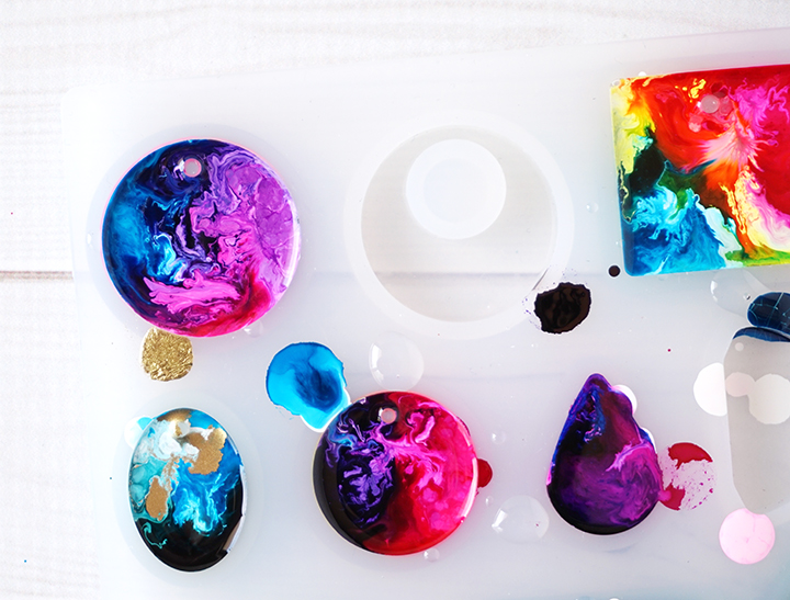 Alcohol Ink Resin Keychains curing in mold