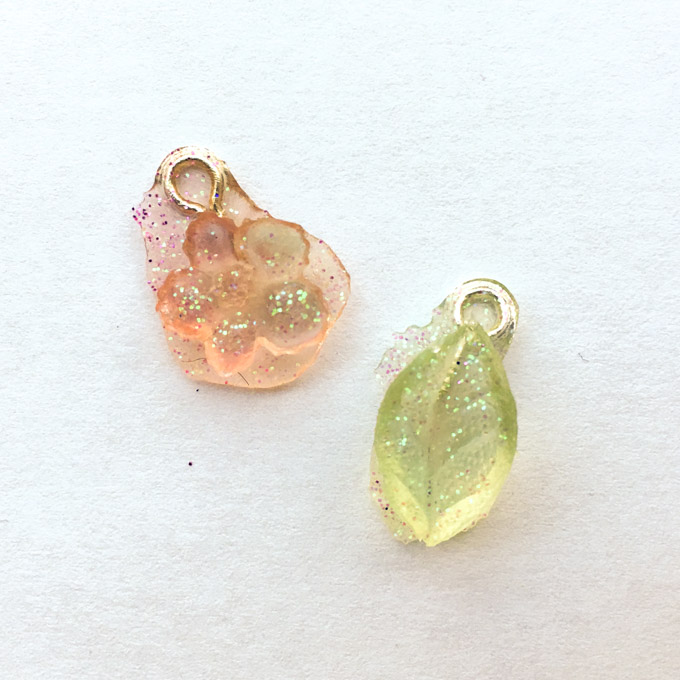 DIY resin stitch markers