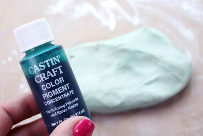 castin' craft color pigment to add to Easy Sculpt resin clay.