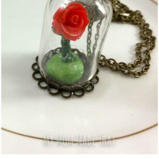 13 Beauty-and-the-Beast-Rose-Necklace-555x1024