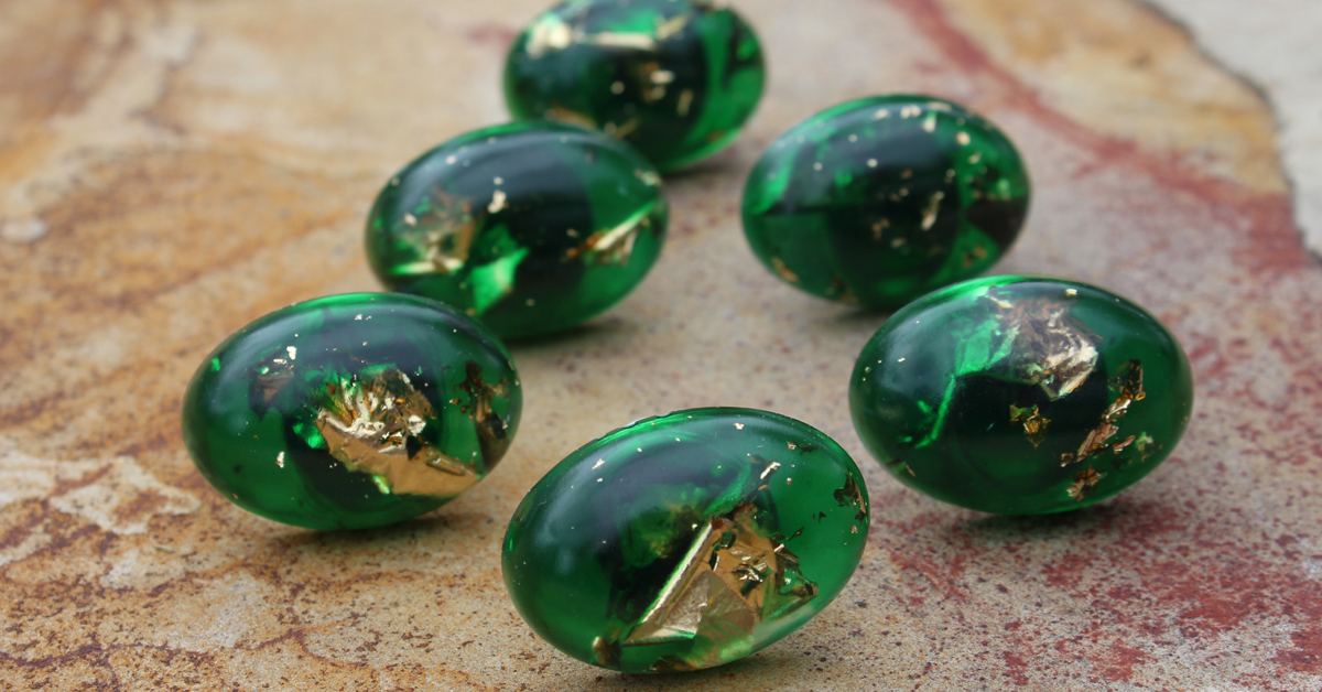 Emerald Green Gold Leaf resin cabinet knobs tutorial