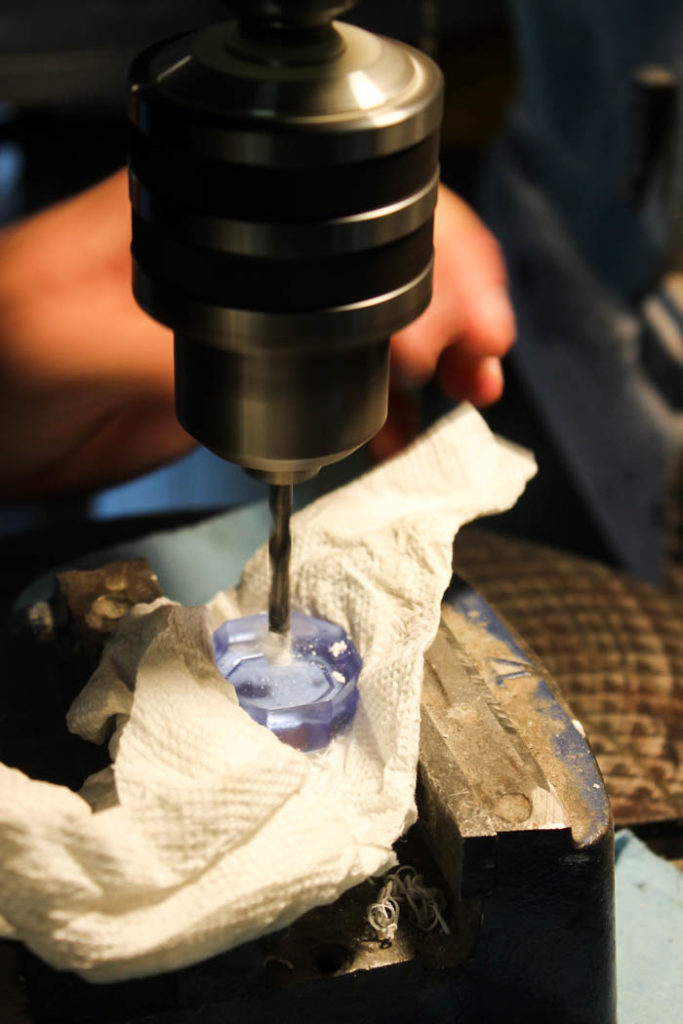 Make Your Own Chic Clear Knobs Resin Crafts Blog