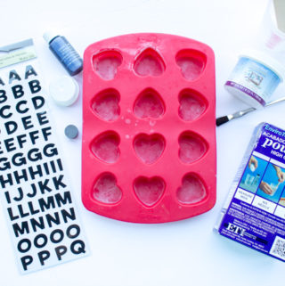 Supplies needed to make monogram heart-shaped DIY fridge magnets