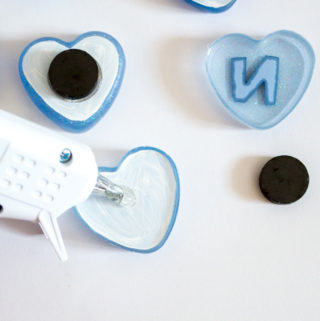 DIY fridge magnets resin hearts-3488