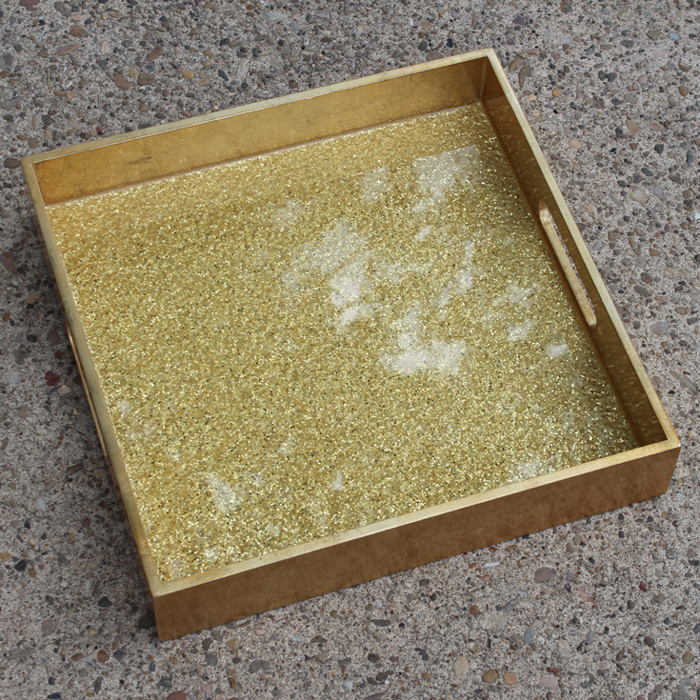 glitter resin serving tray (20) via @resincraftsblog