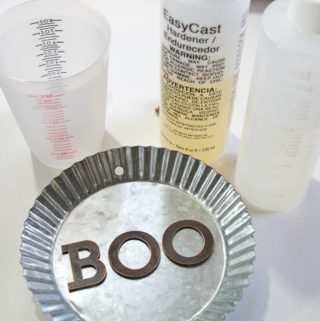 resin Halloween decorations - Boo metal tin - mix easycast resin