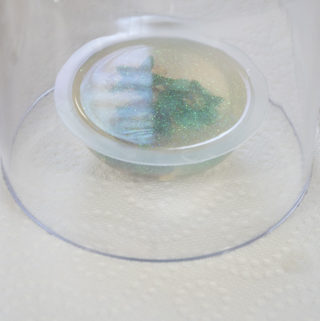 Layering Resin to make paperweight - cover and let cure