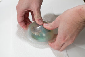 Layering Resin to make paperweight- remove from mold