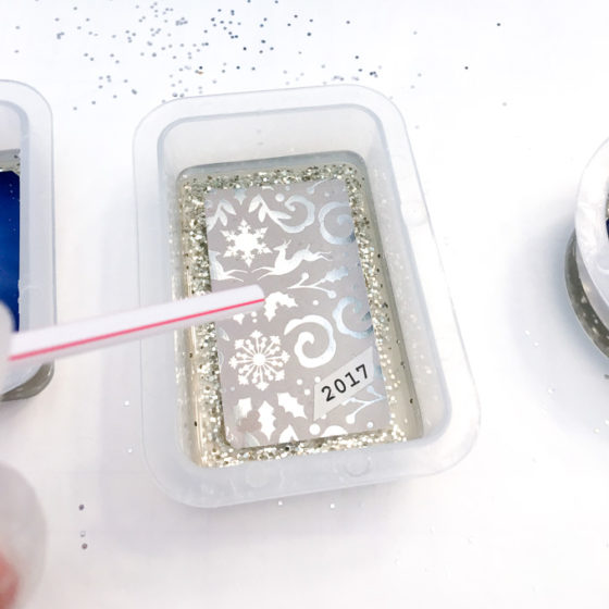 Resin Photo Christmas Ornaments with EasyCast - Resin Crafts Blog