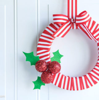 red-white-diy-christmas-wreath