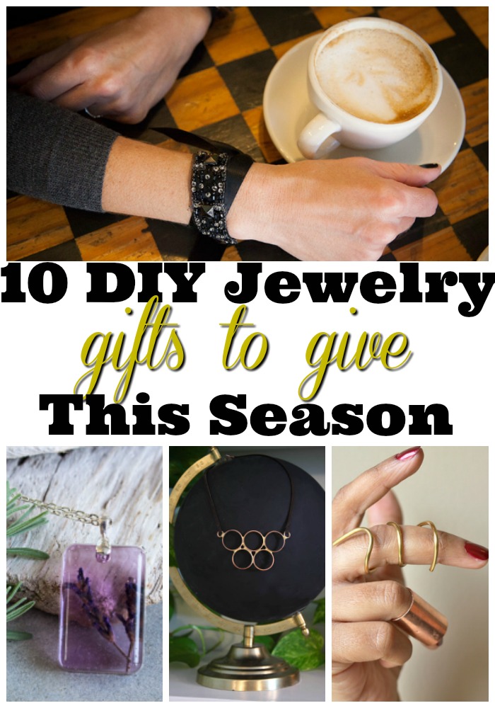 10 DIY Jewelry Gifts - #DIYjewelry #DIYgiftideas #resinjewelry via @resincraftsblog