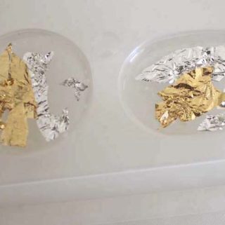 gold leaf pendant necklaces resin crafts blog diy (26)