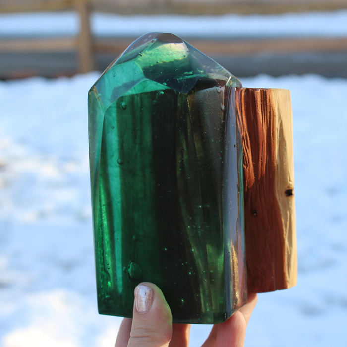 Geometric Crystal Resin Wood Bookend DIY - Resin Crafts