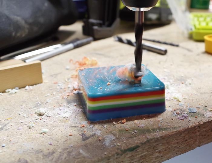 Layering Resin - DIY Pencil Holder - drilling holes into resin via @resincraftsblog