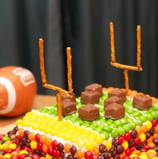football-birthday-party-cake