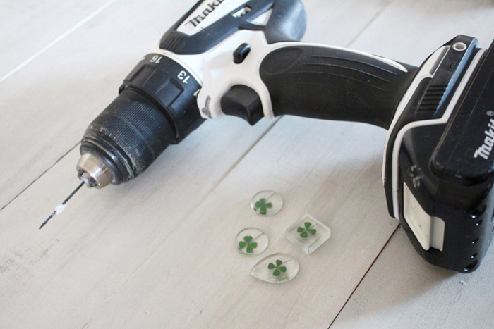 four leaf clover resin keychains resincraftsblog (17) via @resincraftsblog