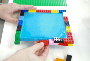 DIY Lego Mold using silicone rubber - Take off each lego on the outside