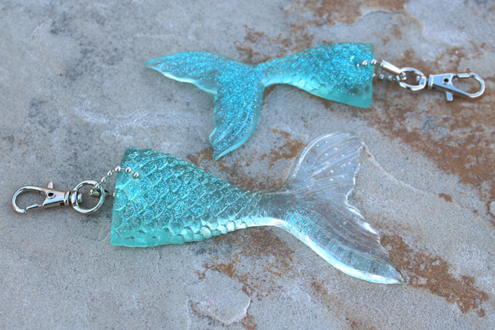 mermaid tail resin keychain charms diy resincraftsblog pin (17) via @resincraftsblog