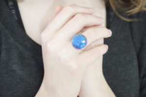 Resin Glitter Rings- blue circle final photo1