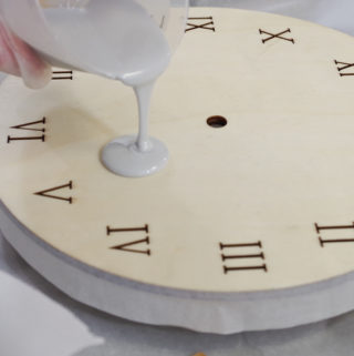 Wood and Resin Clock- Pour resin onto clock face