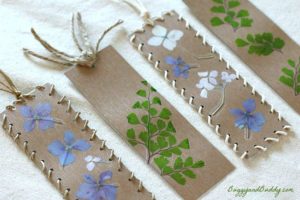 Resin Crafts Blog | DIY Projects | DIY Jewelry | Nature Inspired |
