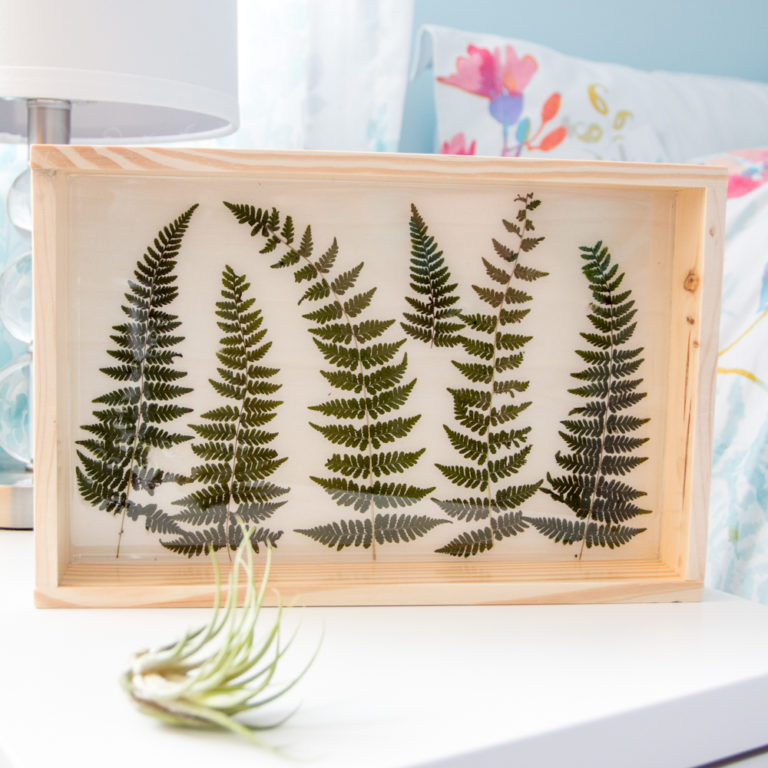 25 Beautiful Resin and Wood Projects You Can Easily Make