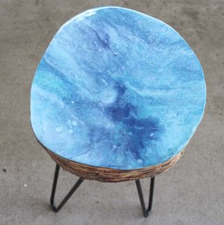 resin dirty pour plant stand hairpin leg table diy resin crafts blog (2)