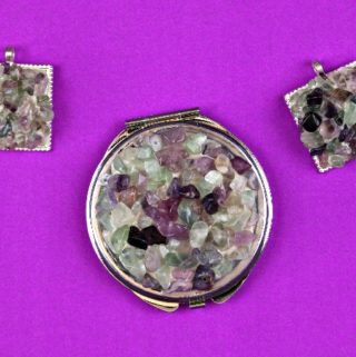 Chip Bead Jewelry Clay Pendants and Compact