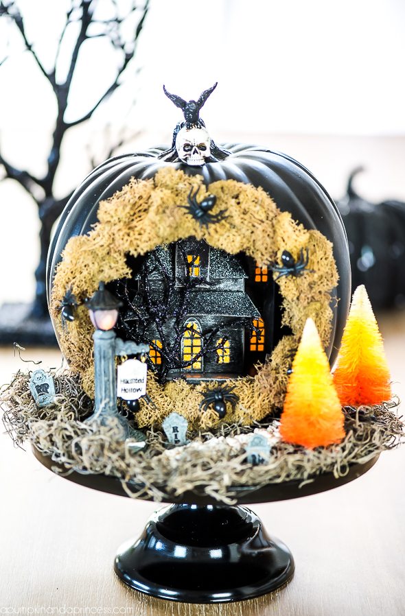 Resin Crafts Blog | DIY Decor | Crafts | Fall Crafts | Halloween Crafts | Halloween DIY | via @resincraftsblog