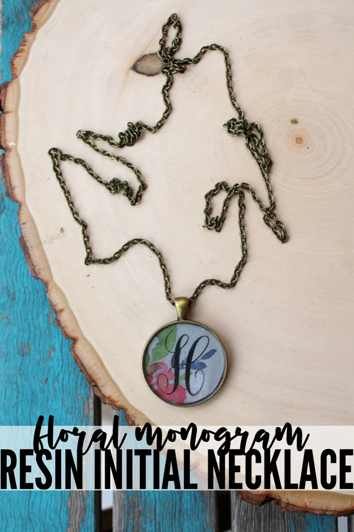 Monogram Initial Resin Pendant Necklace DIY.  This adorable pendant is the perfect handmade gift.  30 mins to make and overnight to dry. via @resincraftsblog