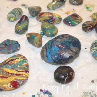 Resin Crafts Blog | DIY Projects | Crafts | Crafting | Nature Crafts | Nature Projects | DIY Rocks | DIY Painting |