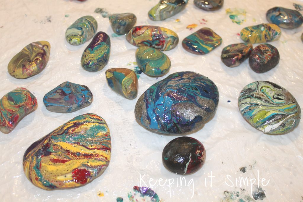 Resin Crafts Blog | DIY Projects | Crafts | Crafting | Nature Crafts | Nature Projects | DIY Rocks | DIY Painting | via @resincraftsblog
