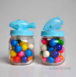 Glass-baby-food-jars-party-favors