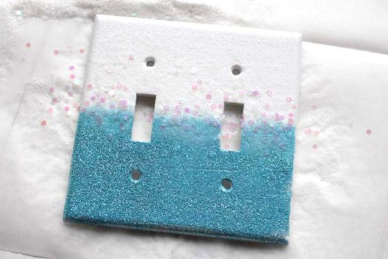 Glittered Resin Switch Plate DIY - Resin Crafts Blog