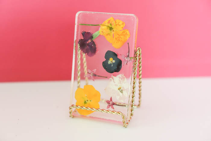 Pressed Flower Wall Hanging - Resin Bouquet