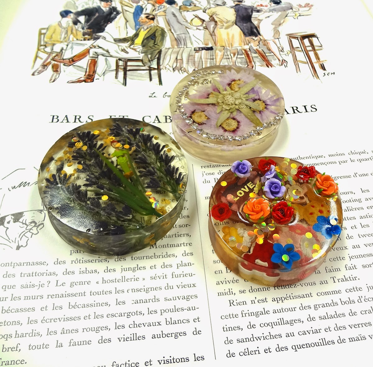 Creative DIY Paperweight Ideas - Resin Crafts