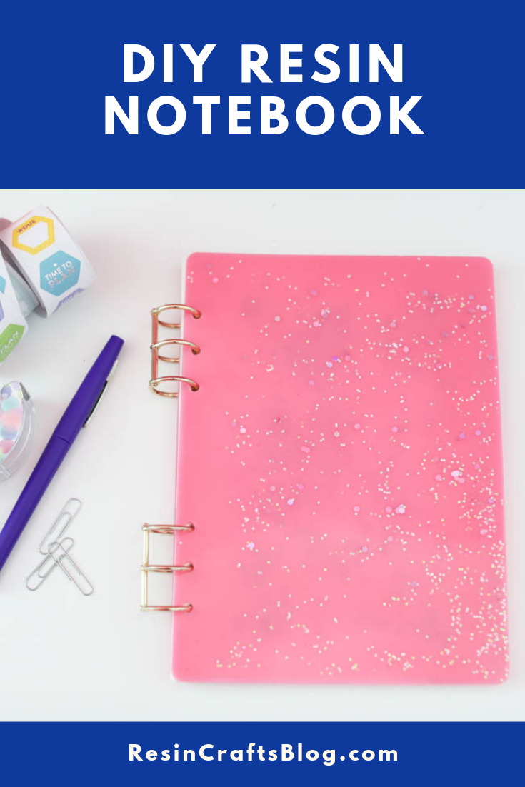 Create a beautiful resin notebook covers using a silicon mold, EasyCast Clear Casting Epoxy, and acrylic paint. #resin #resincrafts #resin #diy #ResinCraftsBlog via @resincraftsblog