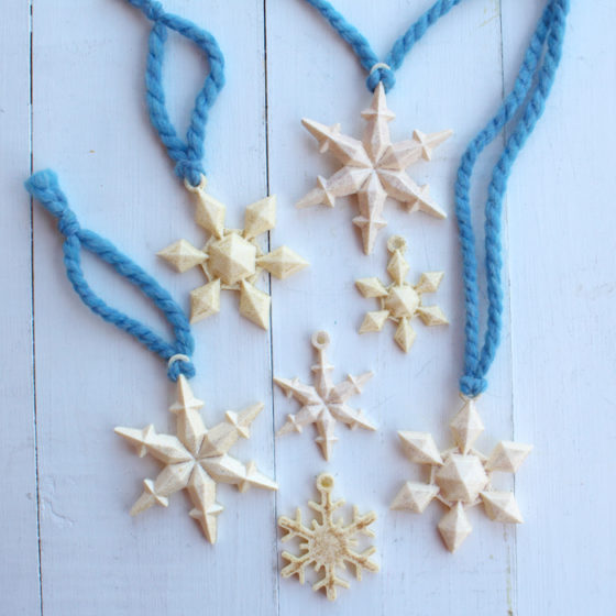 Snowflake Pendant FastCast Resin Necklace DIY