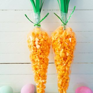Popcorn-Carrot-Easter-Treat-Bags-681x1024