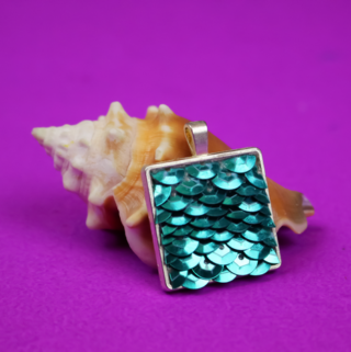 Mermaid-Necklace-DIY