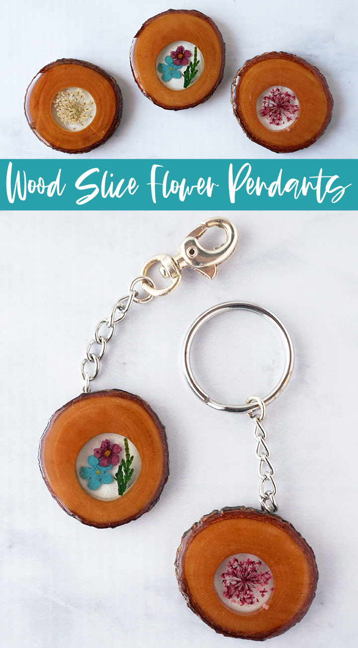 Wood Slice Flower pendants with resin via @resincraftsblog