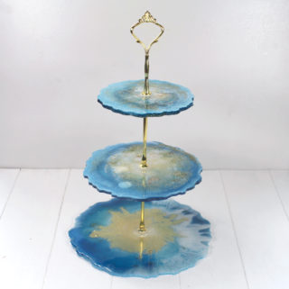 resin tiered serving tray agate slice with gold leaf and glitter (1)